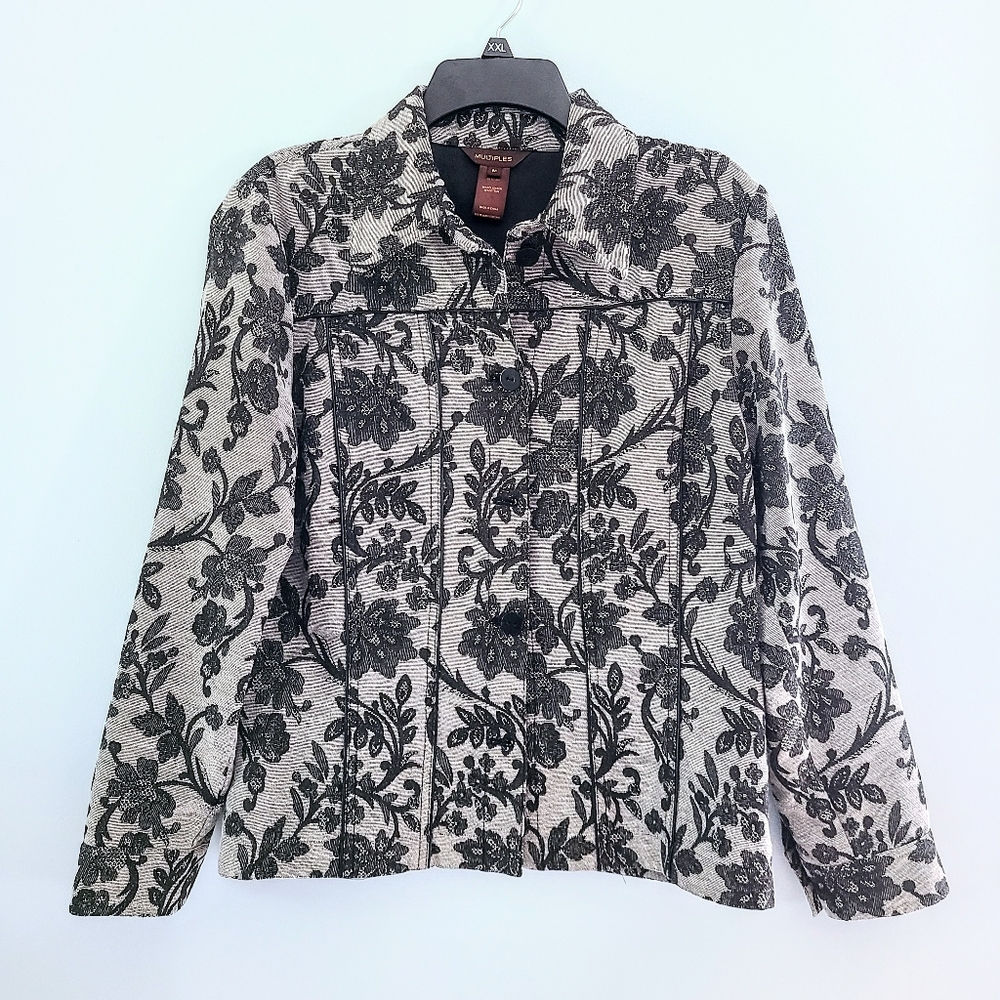 Like-New! Multiples Light Grey & Black Jacobean Floral Pattern Blazer Jacket